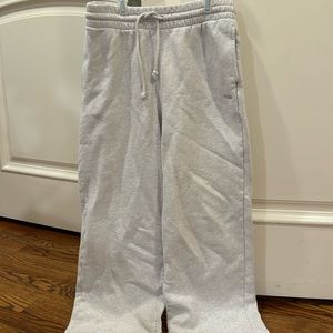 Aritzia TNA sweat fleece cozy fleece boyfriend fit sweatpants